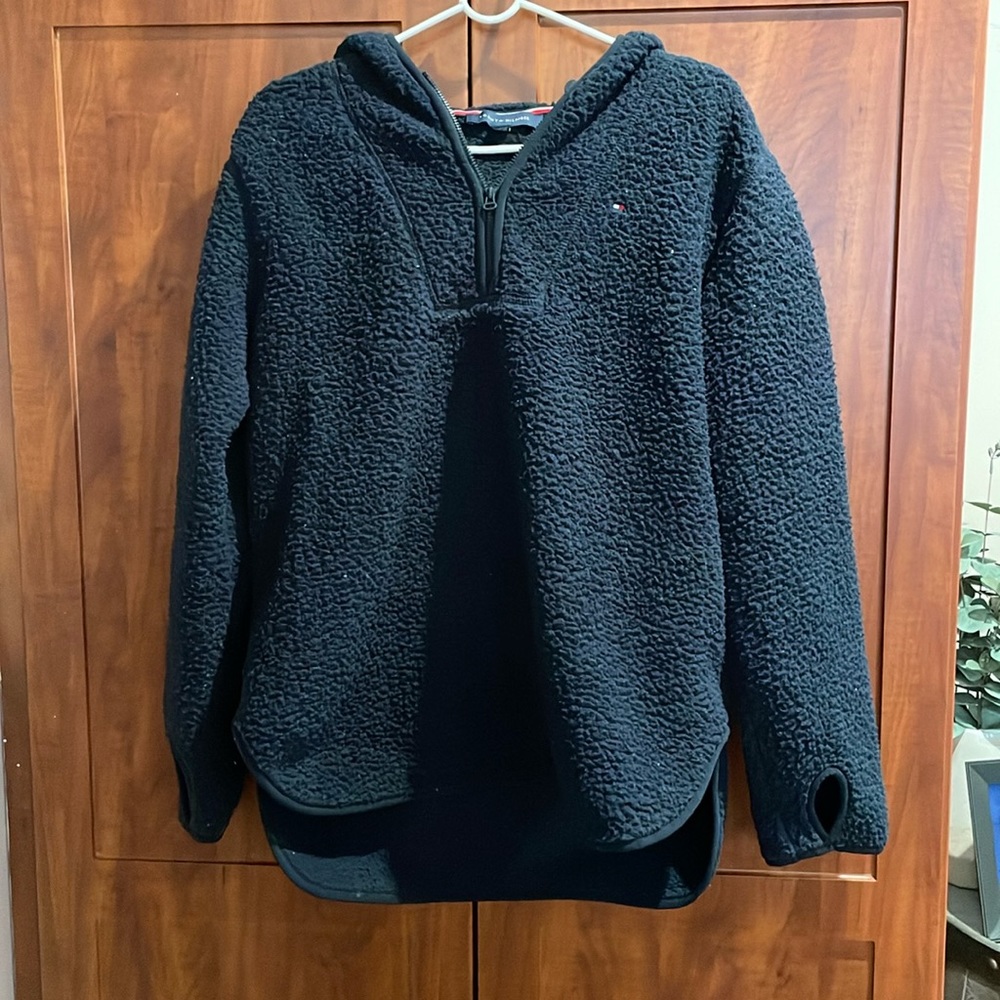 Tommy fleece with hood